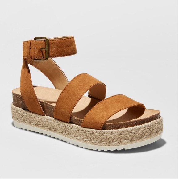 target wide womens shoes